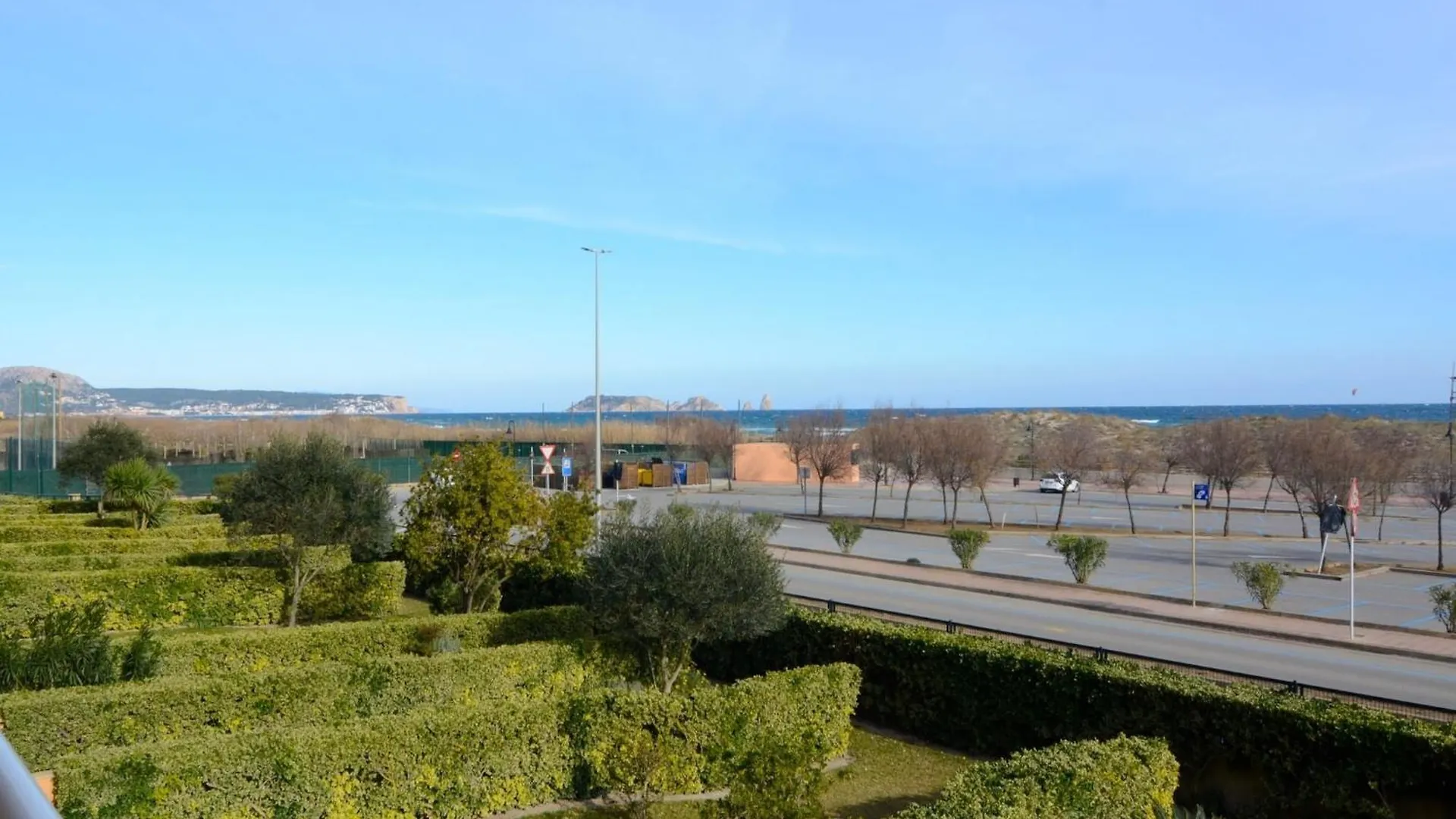 Port Pals E 202 Apartment